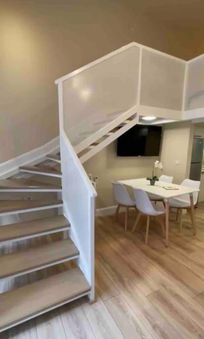 Lovely Apartment In Pogradec City With A Lake View Extérieur photo