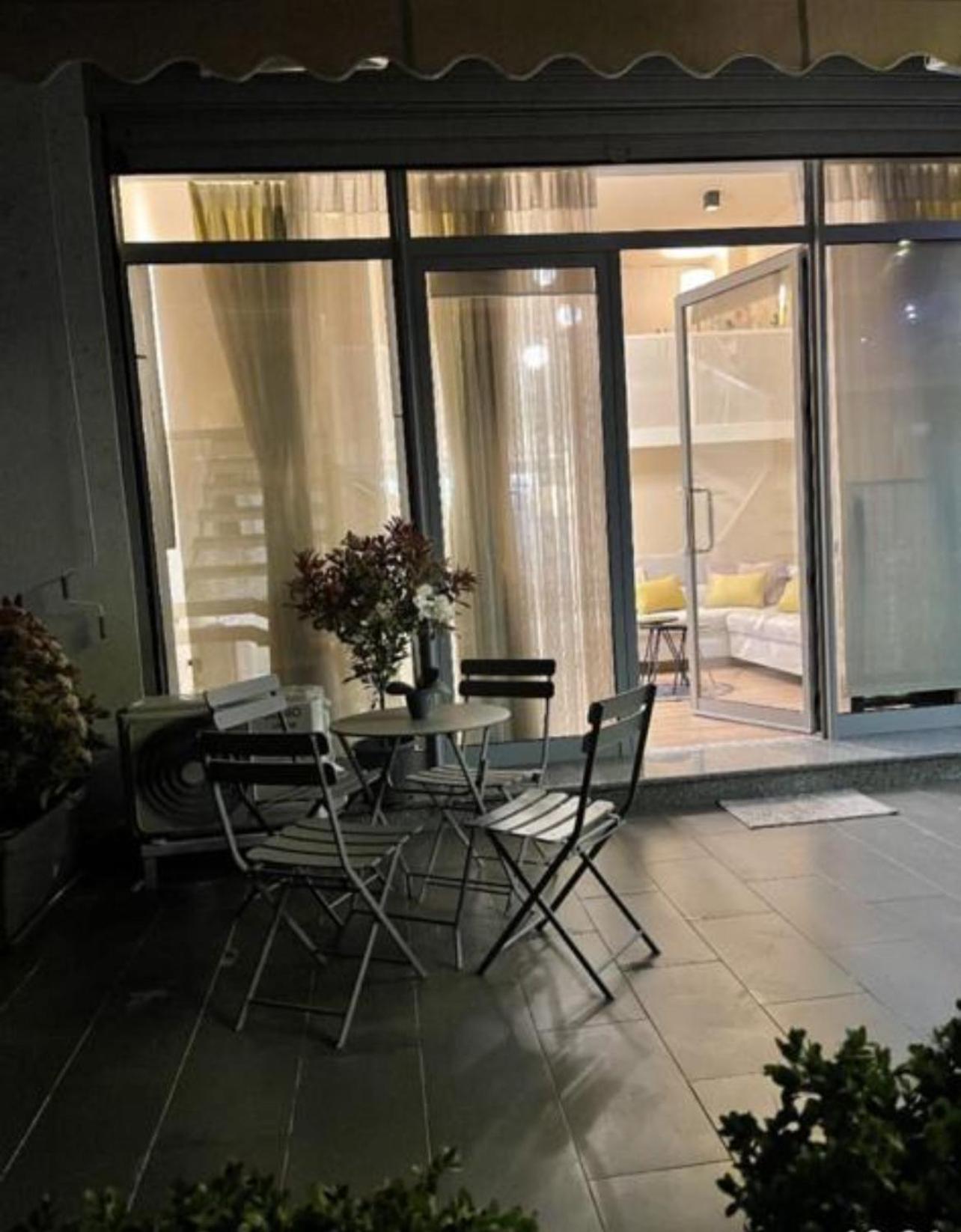 Lovely Apartment In Pogradec City With A Lake View Extérieur photo